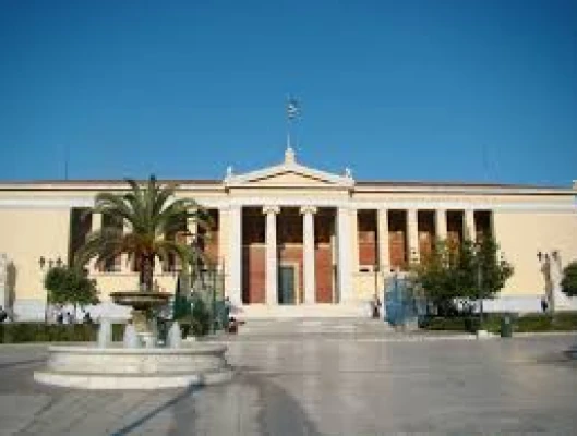 ΔΙΑΧΡΟΝΙΚΗ Η ΣΤΑΣΗ ΤΗΣ ΓΣΕΕ ΓΙΑ ΤΗΝ ΑΝΤΙΜΕΤΩΠΙΣΗ ΤΟΥ ΦΑΙΝΟΜΕΝΟΥ ΤΩΝ ΠΑΡΑΝΟΜΩΝ ΤΙΤΛΩΝ ΣΠΟΥΔΩΝ